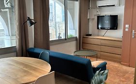Appartement Coeur De Ville -Clim, Ascenseur, Wifi-